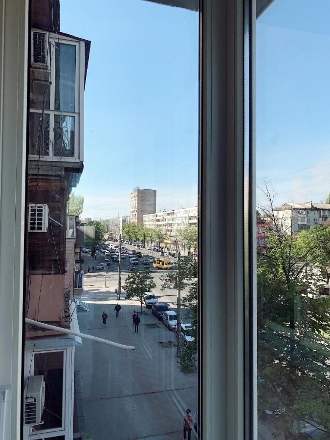 Apartment - Sobornyi Prospekt 97 Zaporizhia Exterior foto